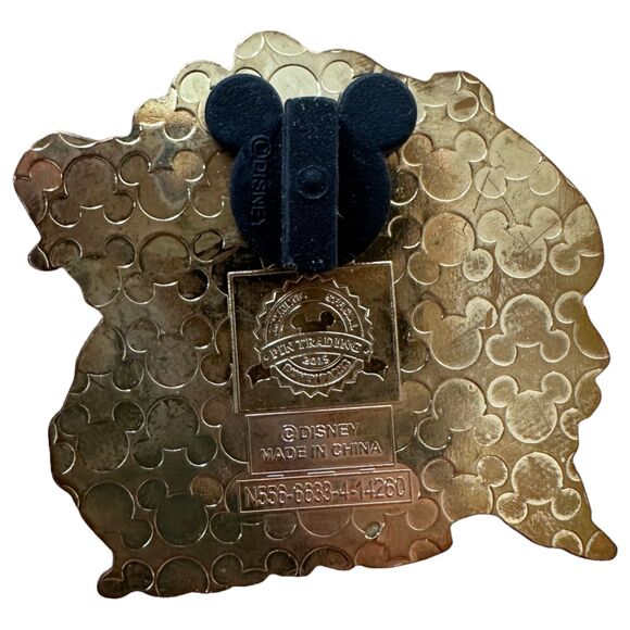 Disney Chip and Dale Happy St. Patrick's Day 2015 Pot of Gold Pin - Picture 2 of 2